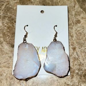 Kinsley Armelle Agate Collection Dangle Earrings-NEW